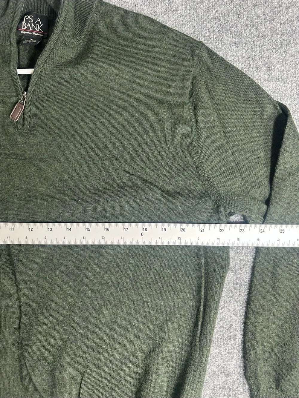 Jos. A. Bank Men's Quarter-Zip Sweater in Forest Green 100% Merino Wool